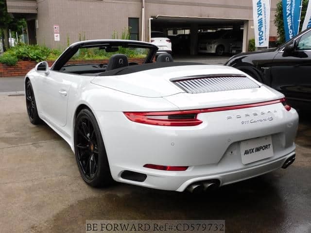 2019 Porsche — 2