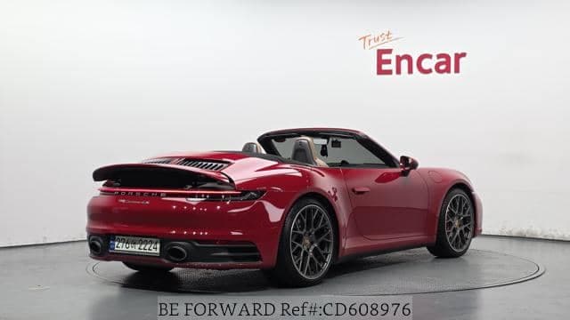 2021 Porsche — 2