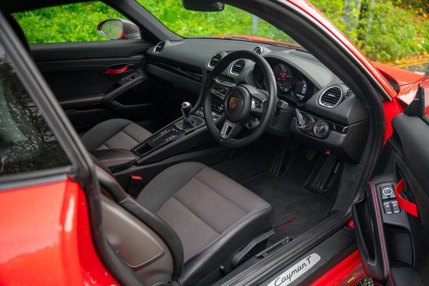 Porsche 718 Cayman — 3
