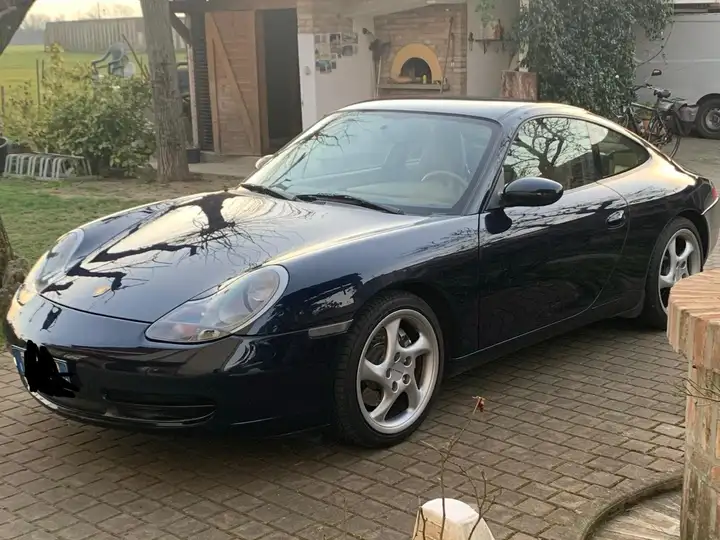 Porsche 911 911 IV Carrera 996 Coupe Coupe 3.4 Carrera 4